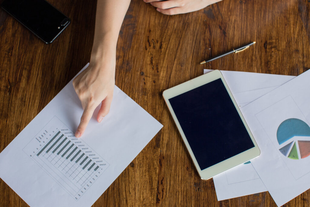 young-business-woman-sitting-for-a-business-plan-2025-10-15-04-54-44-utc-1024x683 Telecoms, IT & Digital Market Research